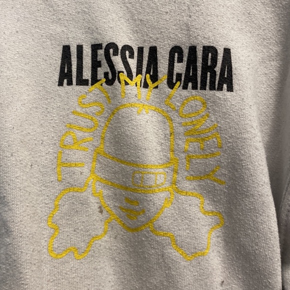 Alessia Cara - Trust My Lonely - Lightly Used Hoodie - Picture 4 of 4